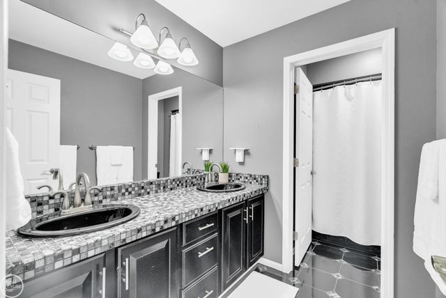 3007 Shorewood Boulevard, Fort Gratiot, MI 48059
