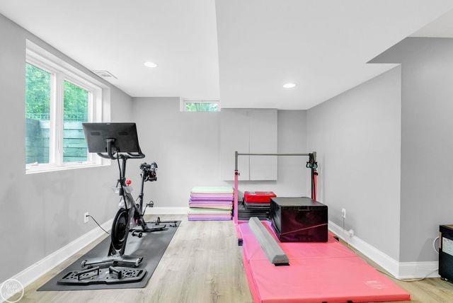 3007 Shorewood Boulevard, Fort Gratiot, MI 48059