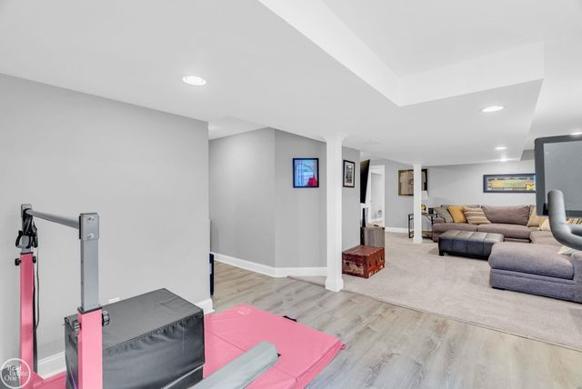 3007 Shorewood Boulevard, Fort Gratiot, MI 48059