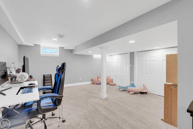 3007 Shorewood Boulevard, Fort Gratiot, MI 48059