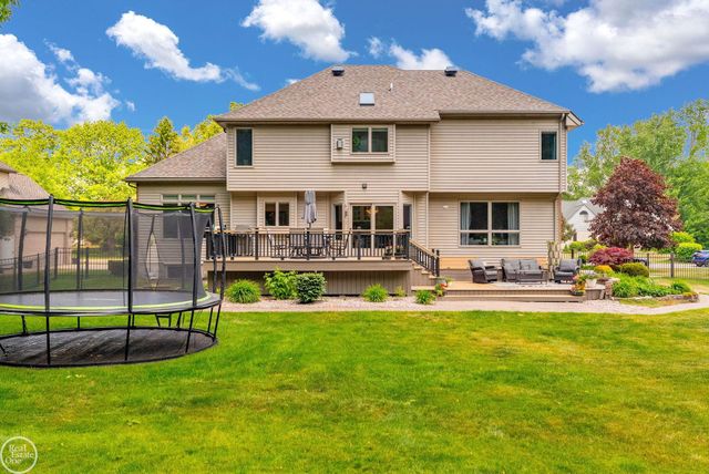 3007 Shorewood Boulevard, Fort Gratiot, MI 48059