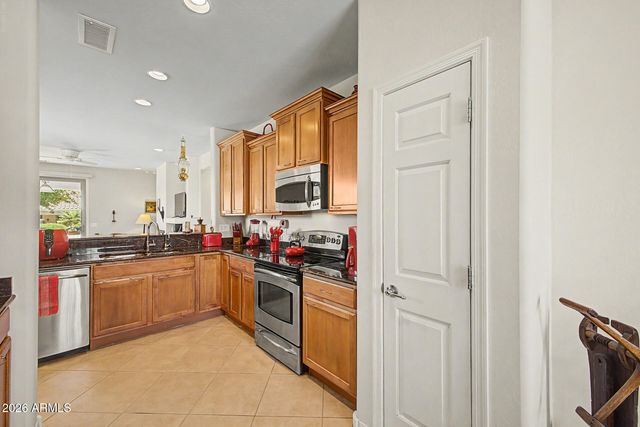 26846 W MOHAWK Lane, Buckeye, AZ 85396
