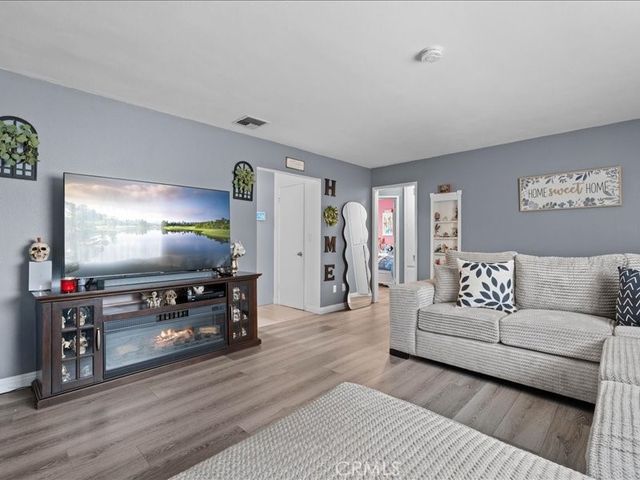 27111 Millar, Highland, CA 92346