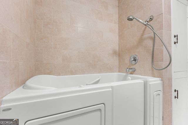 7 E Moore Street, Statesboro, GA 30458