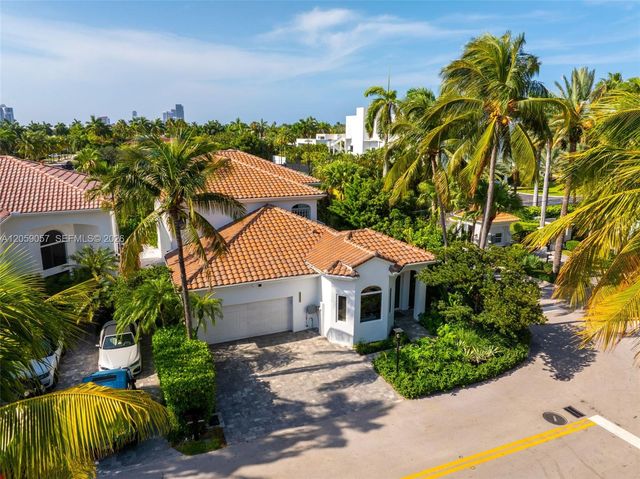 4027 194th Trl, Sunny Isles Beach, FL 33160
