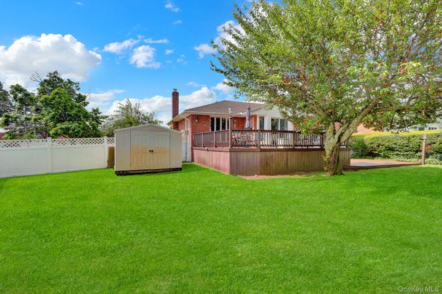 3987 Bayberry Lane, Seaford, NY 11783