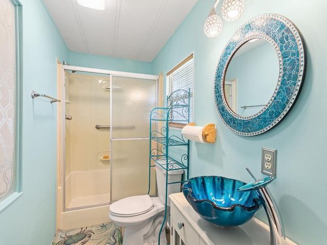 102 N Warner Drive, Jensen Beach, FL 34957