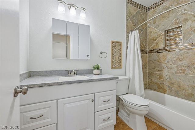 10263 Trailing Dalea, Las Vegas, NV 89135