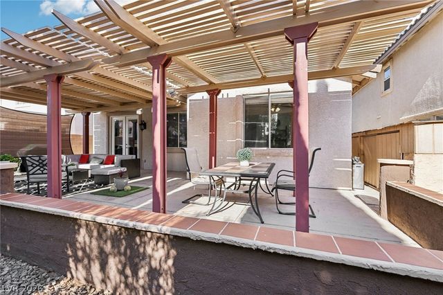 10263 Trailing Dalea, Las Vegas, NV 89135