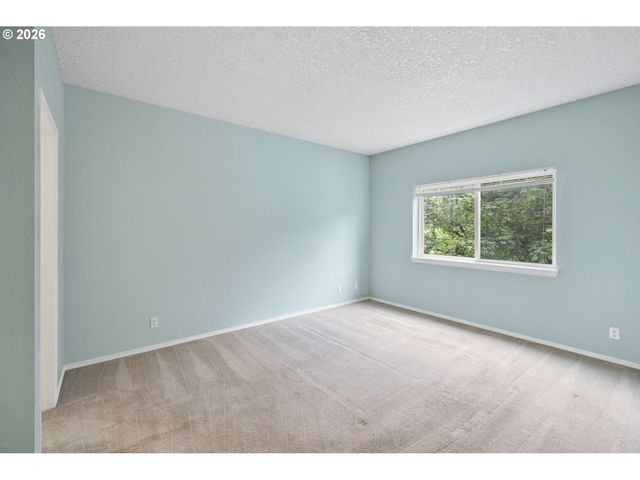 4320 S CORBETT Ave 211, Portland, OR 97239