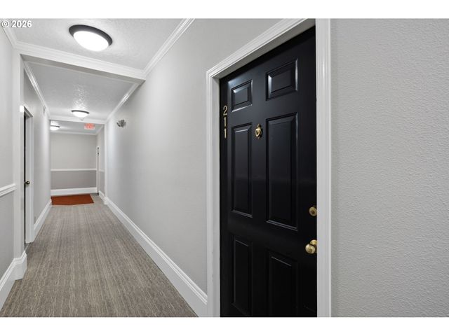 4320 S CORBETT Ave 211, Portland, OR 97239