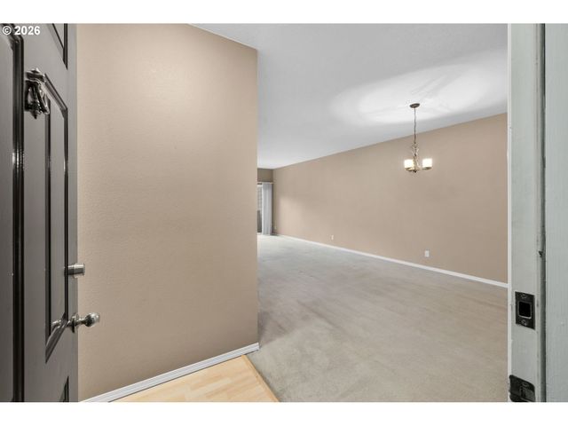 4320 S CORBETT Ave 211, Portland, OR 97239