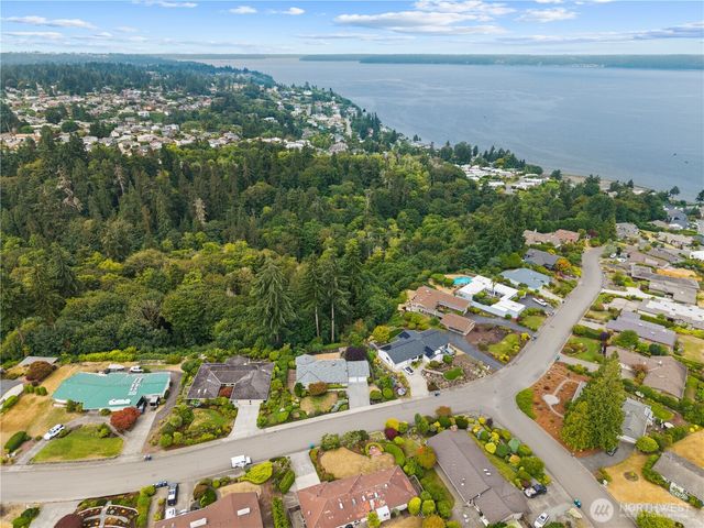 29311 7th Place S, Federal Way, WA 98003