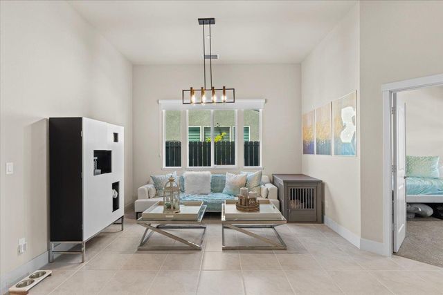 3715 N Berkeley Ave, Turlock, CA 95382