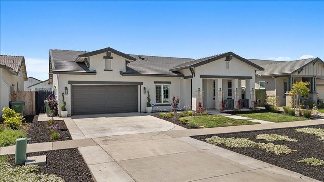 3715 N Berkeley Ave, Turlock, CA 95382