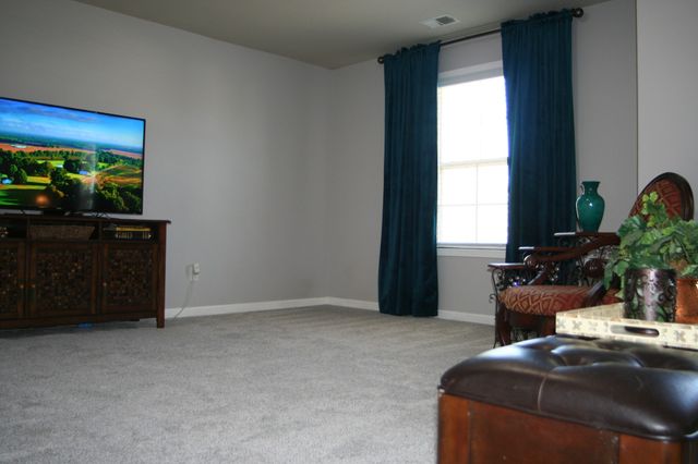 2013 Austin Dr, Spring Hill, TN 37174