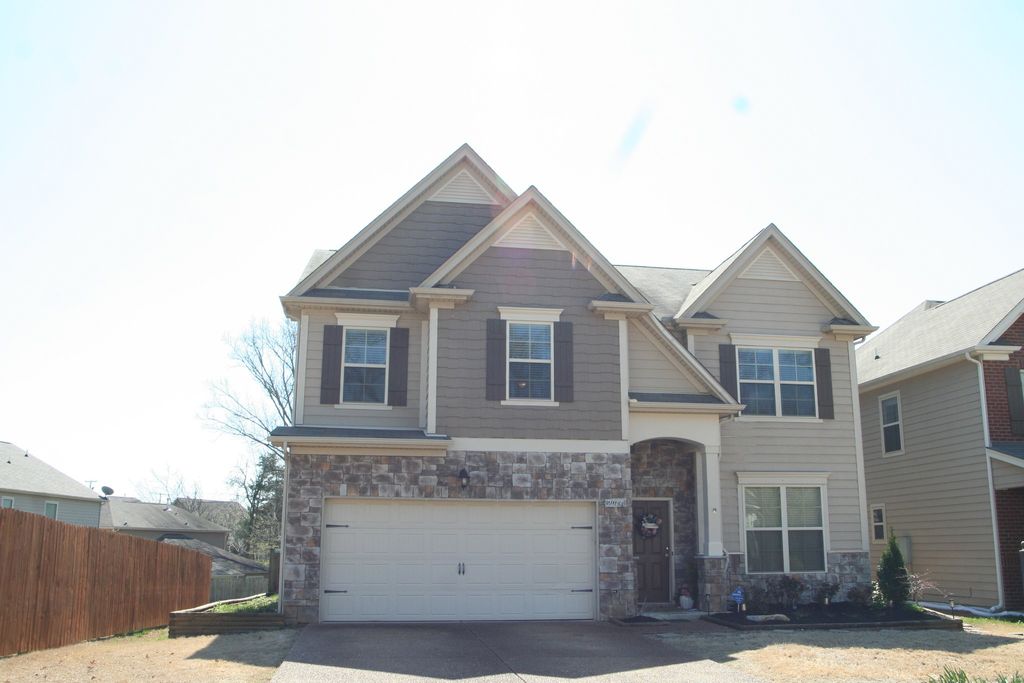 2013 Austin Dr, Spring Hill, TN 37174