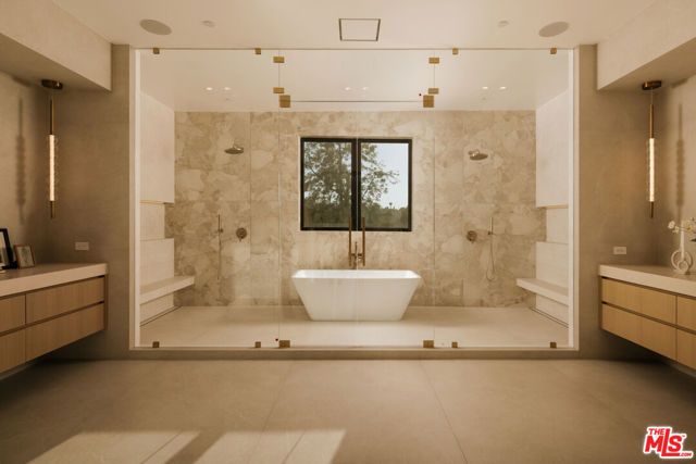 4705 Sophia Avenue, Encino (los Angeles), CA 91436