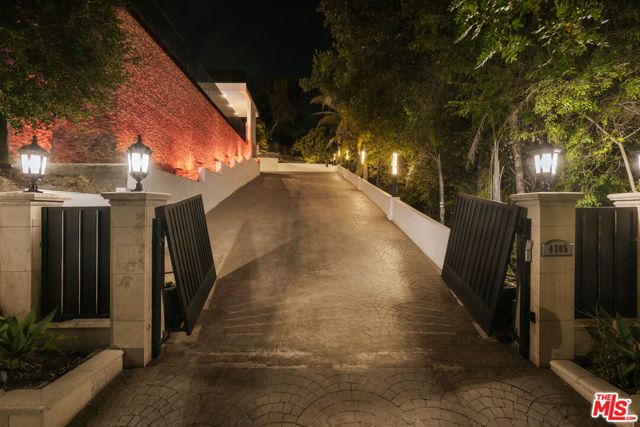 4705 Sophia Avenue, Encino (los Angeles), CA 91436