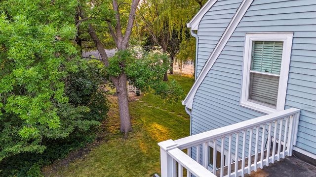 803 10th Street S, Moorhead, MN 56560