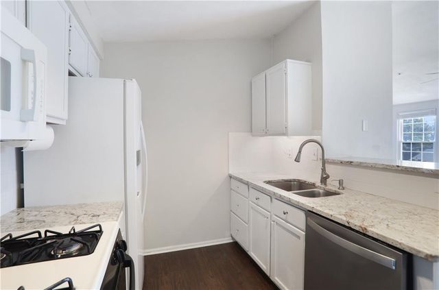 1483 Keys Crossing Drive NE, Brookhaven, GA 30319