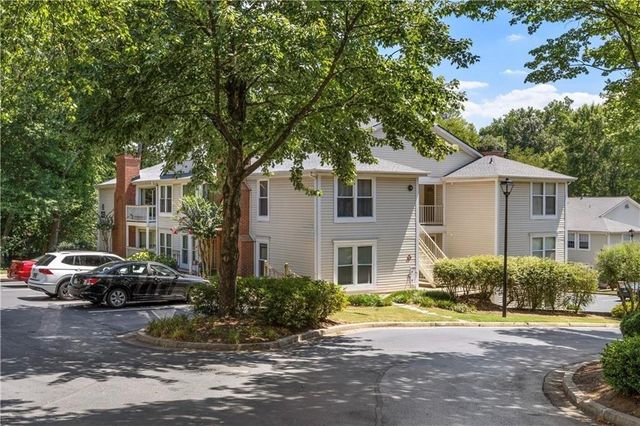 1483 Keys Crossing Drive NE, Brookhaven, GA 30319