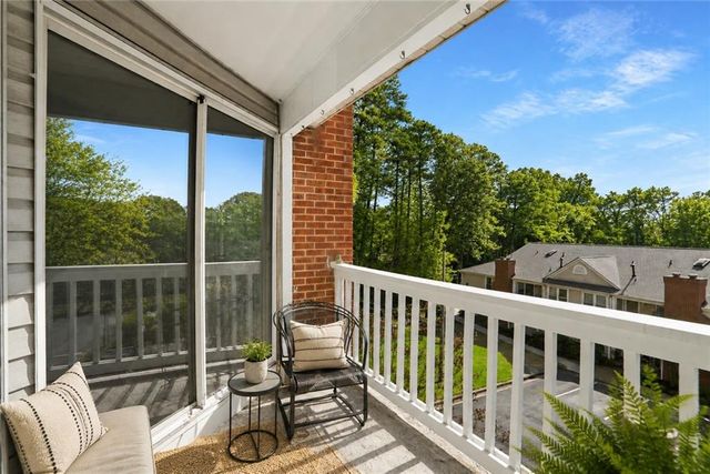 1483 Keys Crossing Drive NE, Brookhaven, GA 30319