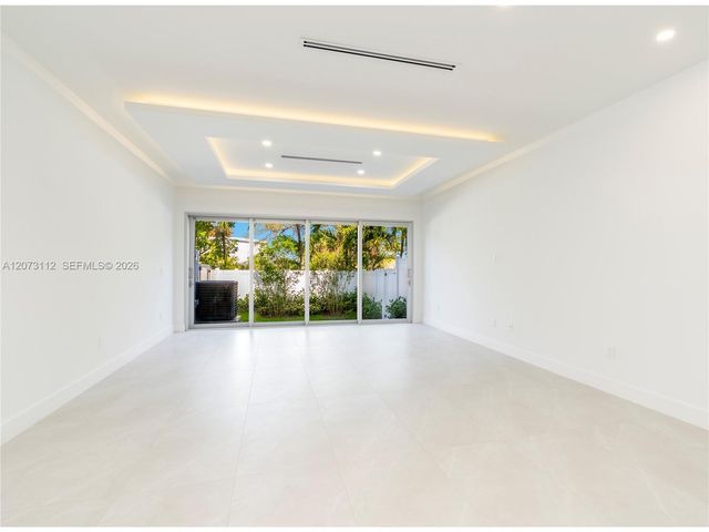 1421 SW 24th Court 3, Fort Lauderdale, FL 33315