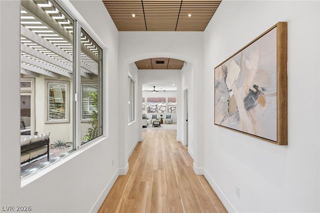 65 Twilight Rose Street, Las Vegas, NV 89138