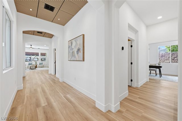 65 Twilight Rose Street, Las Vegas, NV 89138