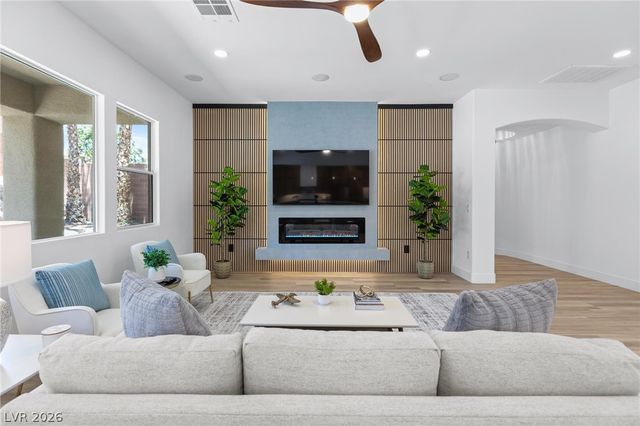 65 Twilight Rose Street, Las Vegas, NV 89138