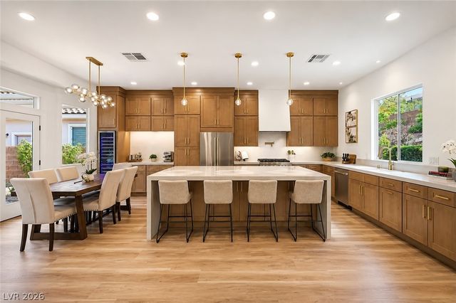 65 Twilight Rose Street, Las Vegas, NV 89138