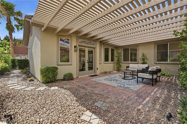 65 Twilight Rose Street, Las Vegas, NV 89138