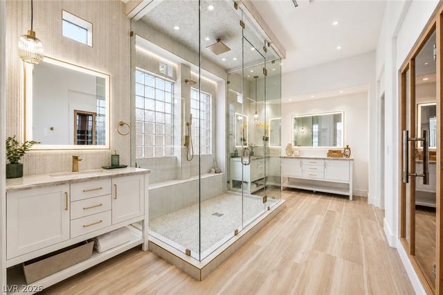 65 Twilight Rose Street, Las Vegas, NV 89138