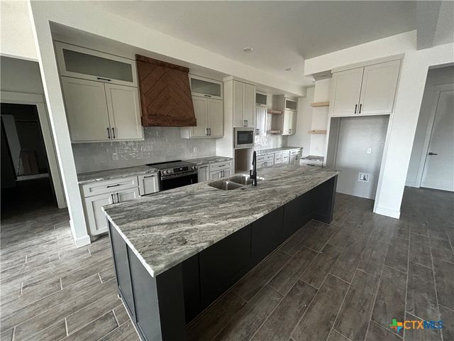 3026 Hester Way, Salado, TX 76571