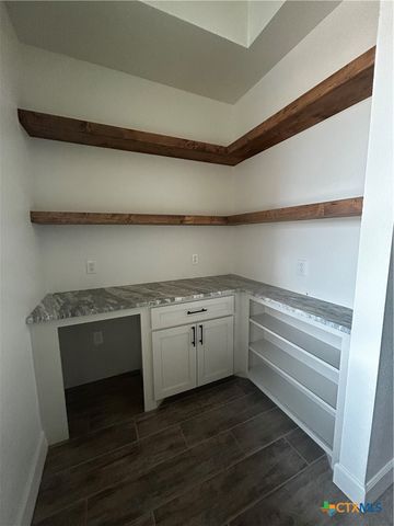 3026 Hester Way, Salado, TX 76571