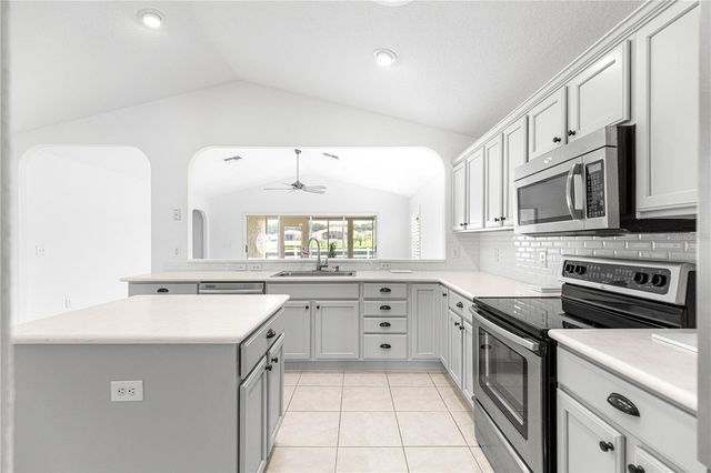 11137 SE 173RD PLACE, Summerfield, FL 34491
