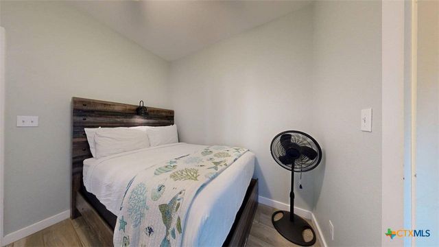 1813 S 11th Street 106, Port Aransas, TX 78373