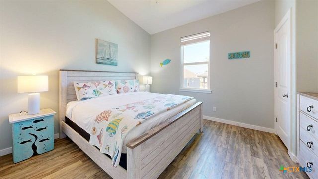 1813 S 11th Street 106, Port Aransas, TX 78373