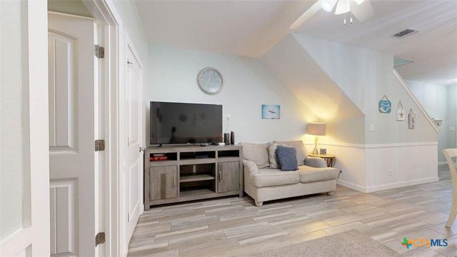 1813 S 11th Street 106, Port Aransas, TX 78373