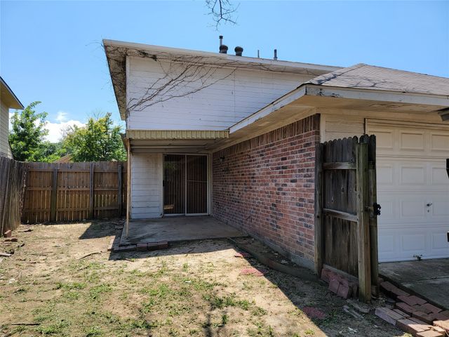 238 High Pointe Lane, Cedar Hill, TX 75104