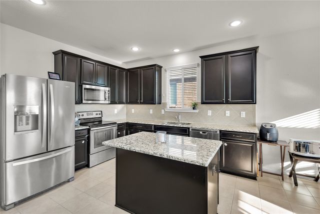 8028 Hereland Trail, Fort Worth, TX 76131