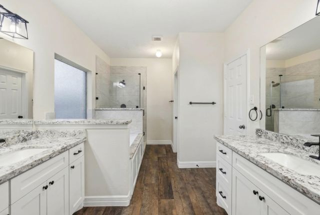 8227 Shady Grove, Baytown, TX 77523