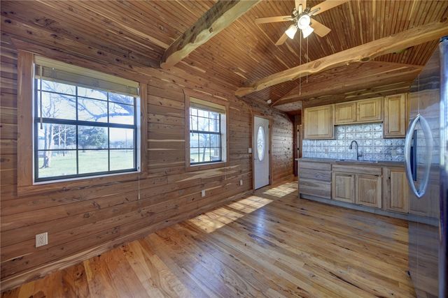 320 Gulf Avenue, Caldwell, TX 77836