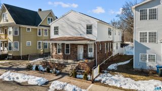 21 Hinman Street, West Haven, CT 06516