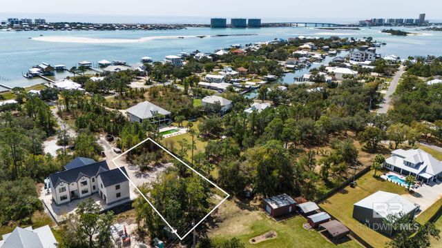 28548 Lee Avenue, Orange Beach, AL 36561