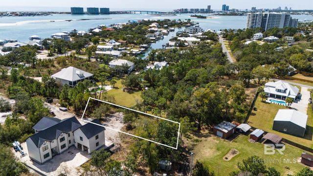 28548 Lee Avenue, Orange Beach, AL 36561