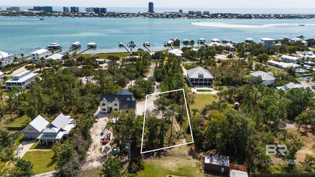 28548 Lee Avenue, Orange Beach, AL 36561