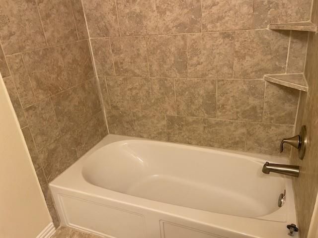 10004 Epic Knoll DR, Austin, TX 78747