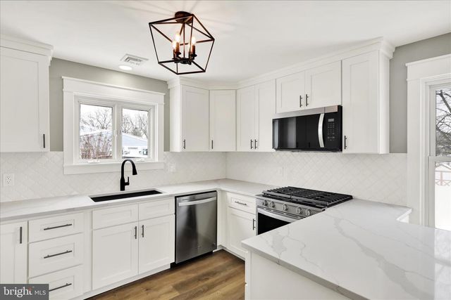 113 MERKEL RD, Gilbertsville, PA 19525